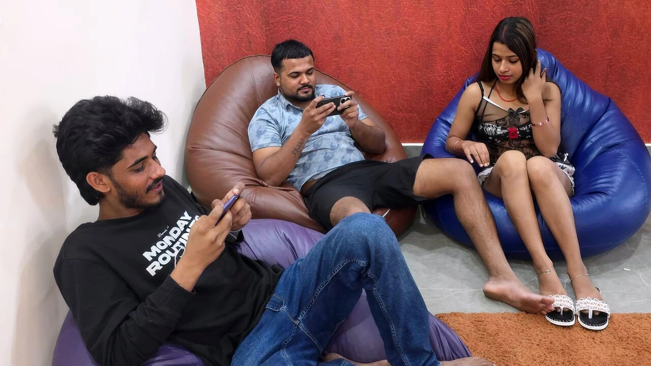 Indian Asian Desi Three Friends playing Sexgame and Making Hardcore Thrresome Love and  Fucking Video